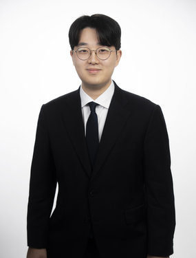 한진욱